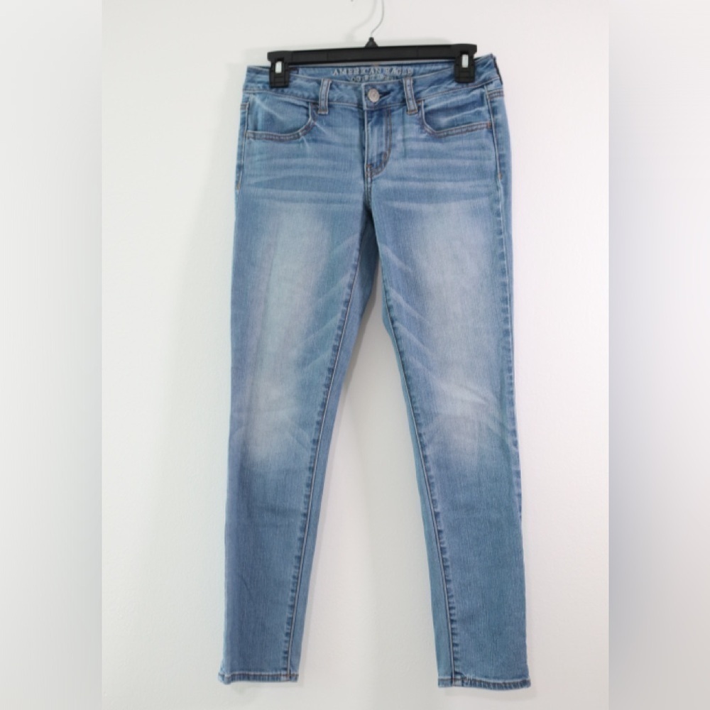 American Eagle Outfitters Sky Blue Skinny Jeans Sz. 4